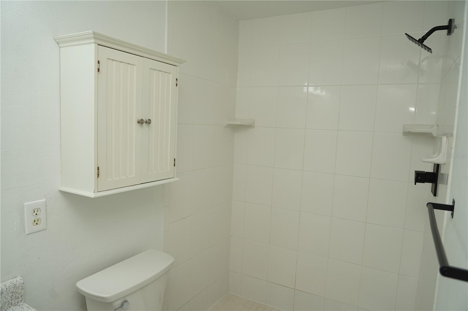 1815 Lowry Ave Property Photo 29