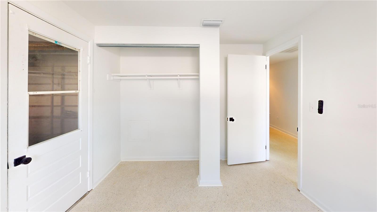 1815 Lowry Ave Property Photo 35