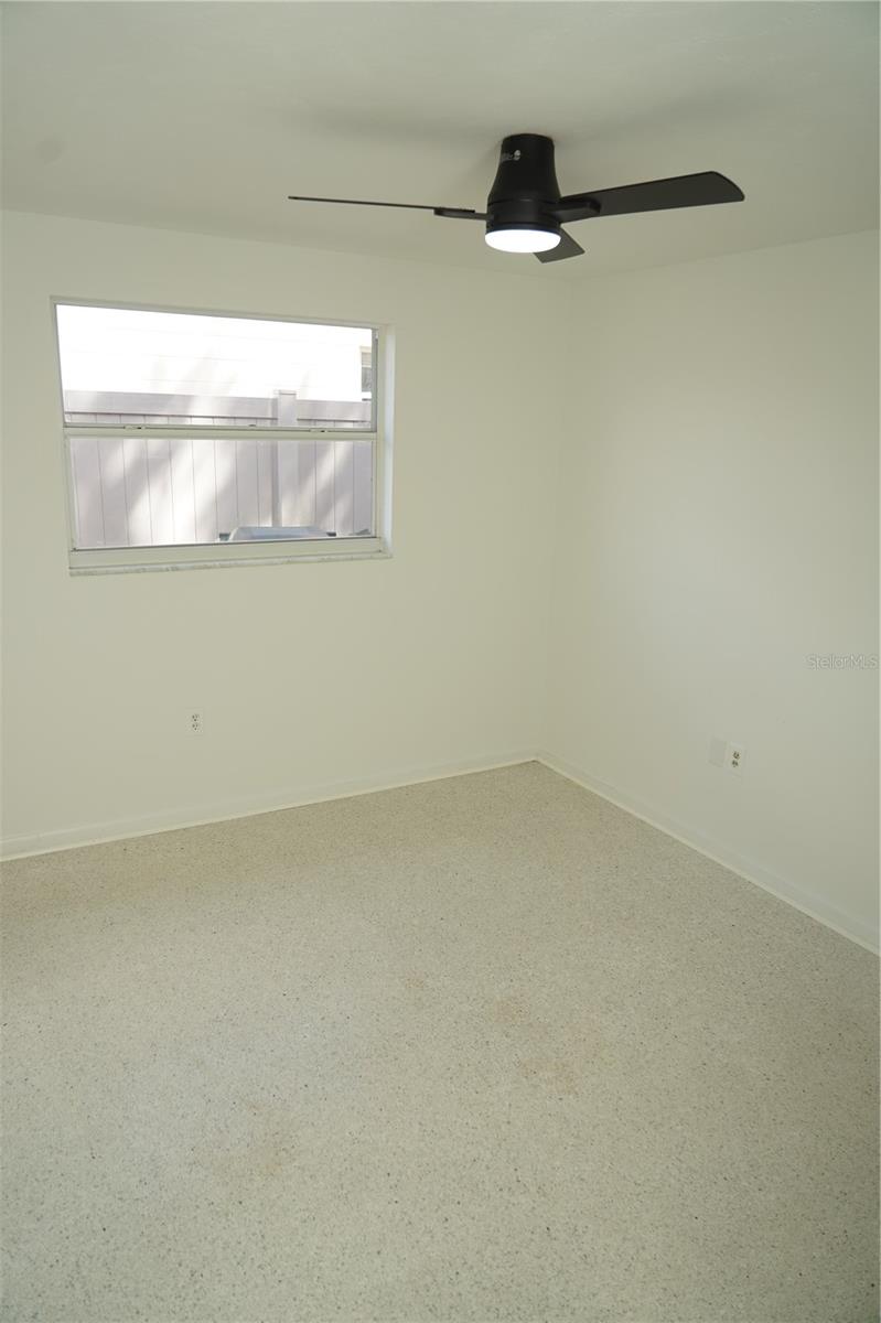 1815 Lowry Ave Property Photo 37