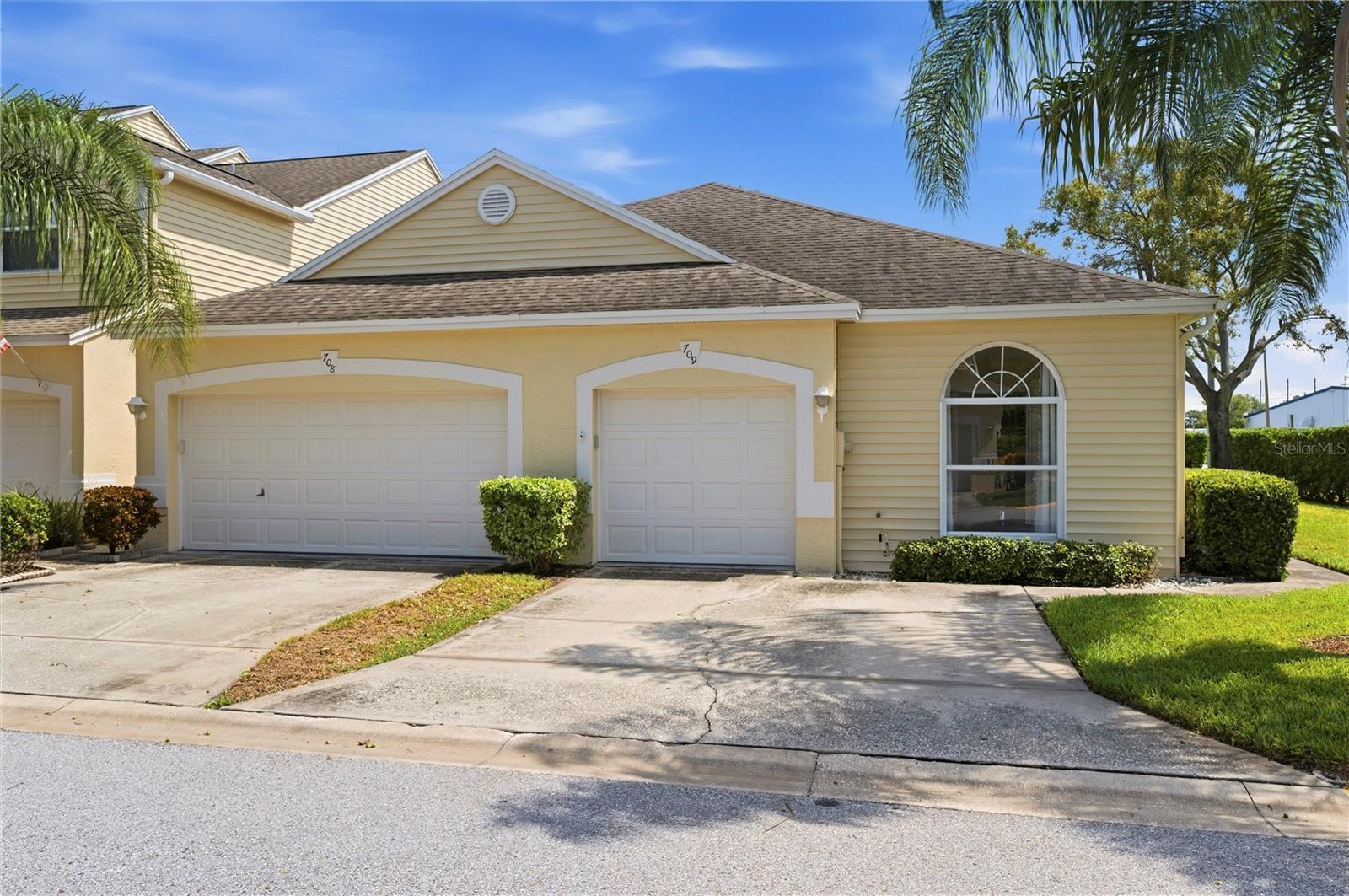 1050 Starkey Rd #709 Property Photo 1