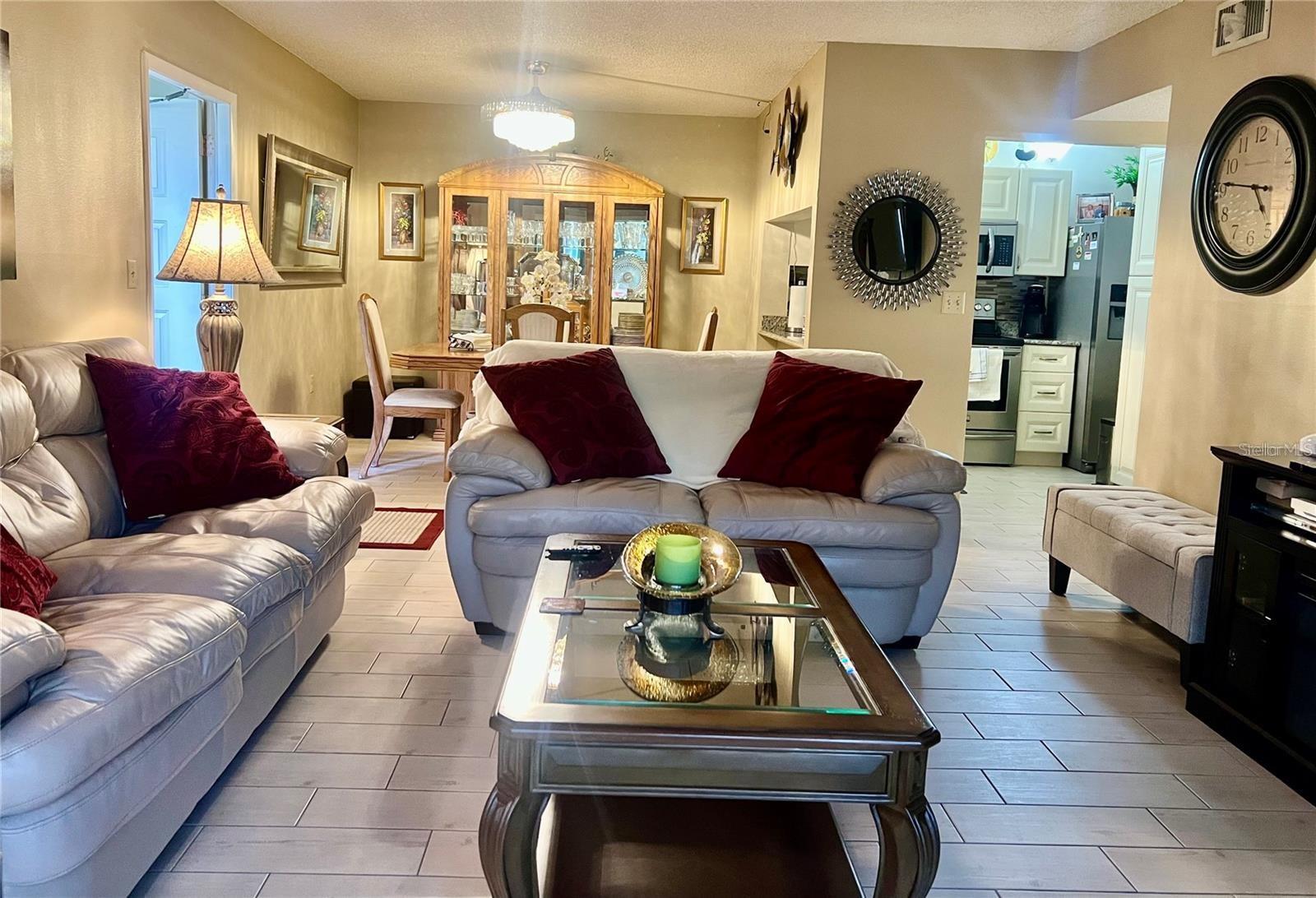3161 Lake Pine Way S #h1 Property Photo 7