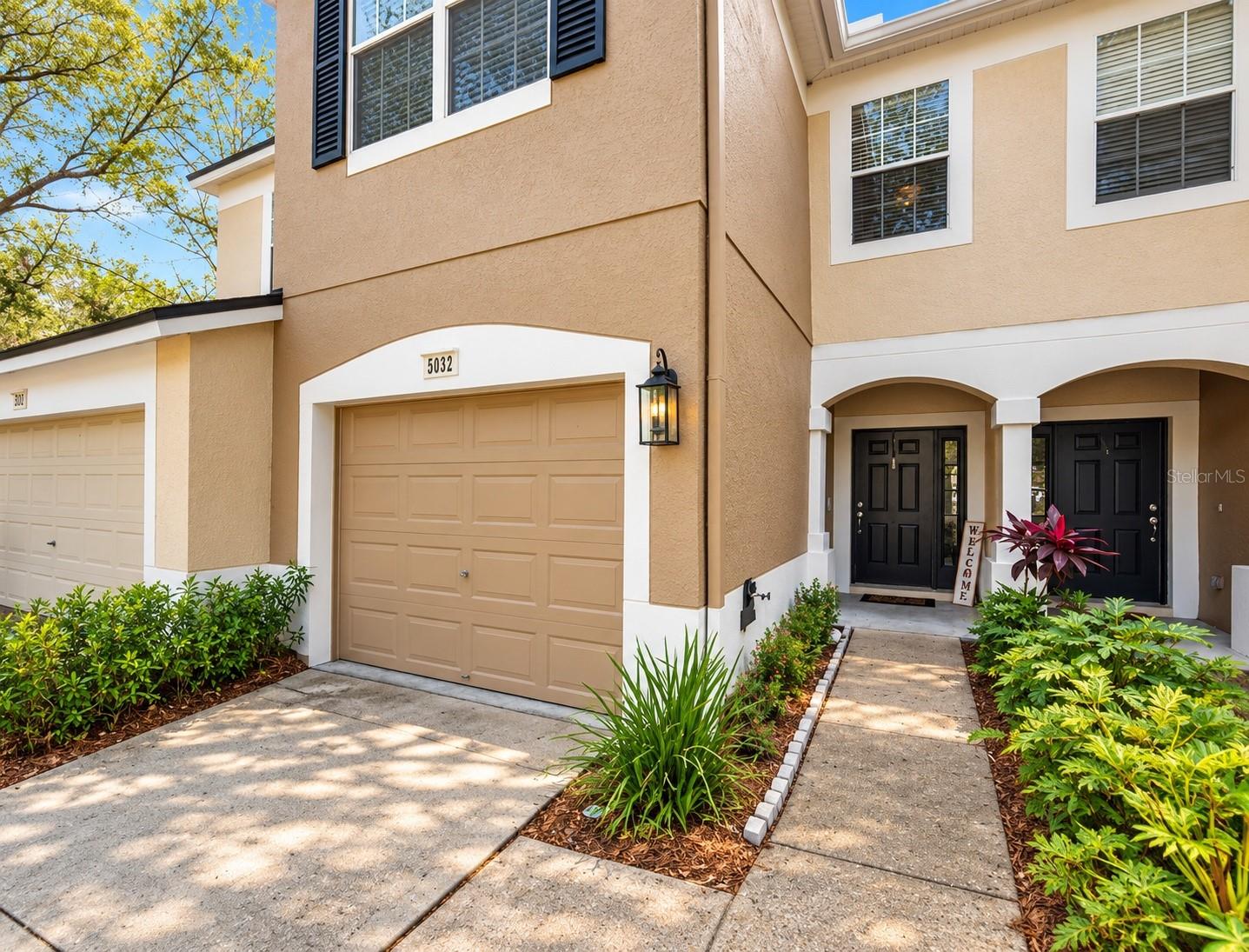 5032 POND RIDGE DR Property Photo 1