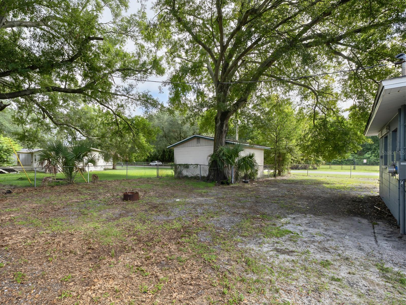 3301 W Louisiana Ave Property Photo 23