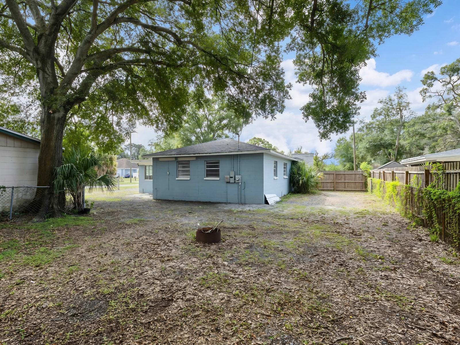3301 W Louisiana Ave Property Photo 24