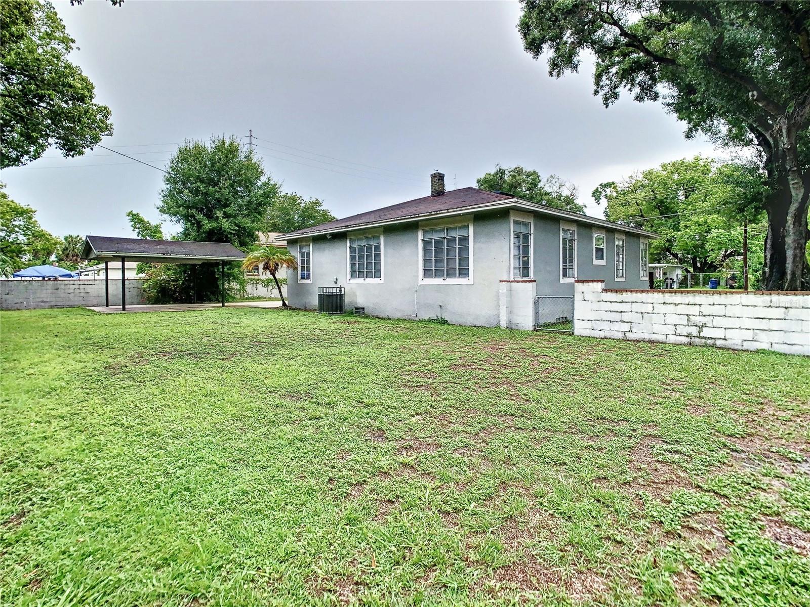 2211 Durham St Property Photo 1