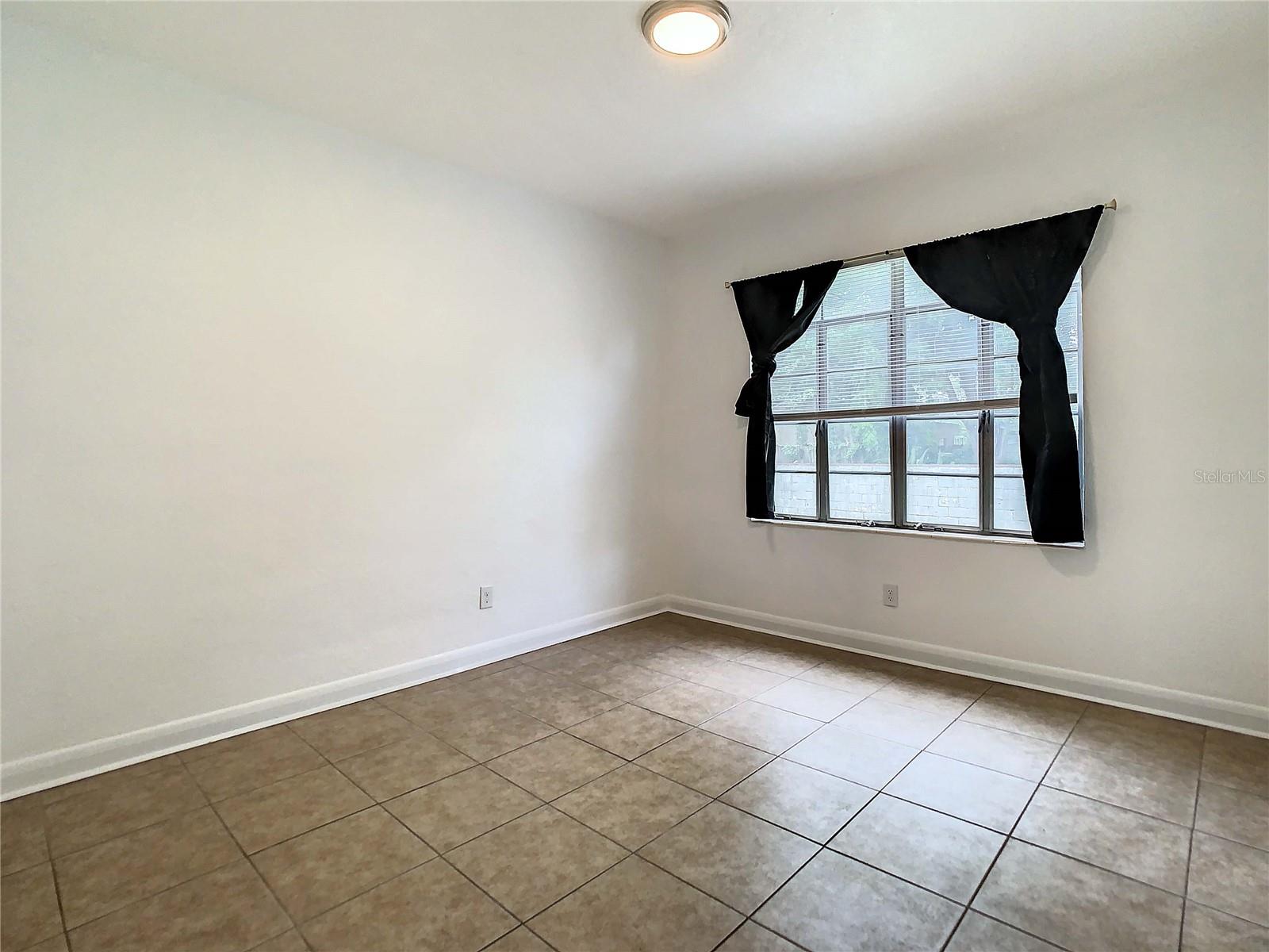 2211 Durham St Property Photo 20