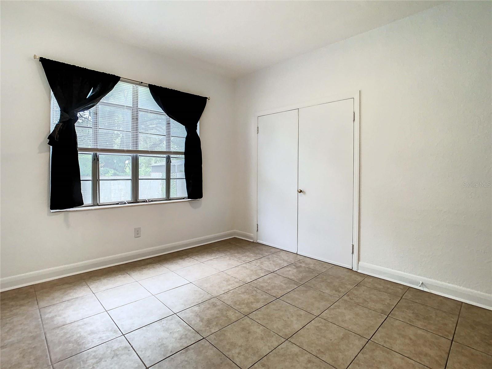 2211 Durham St Property Photo 22