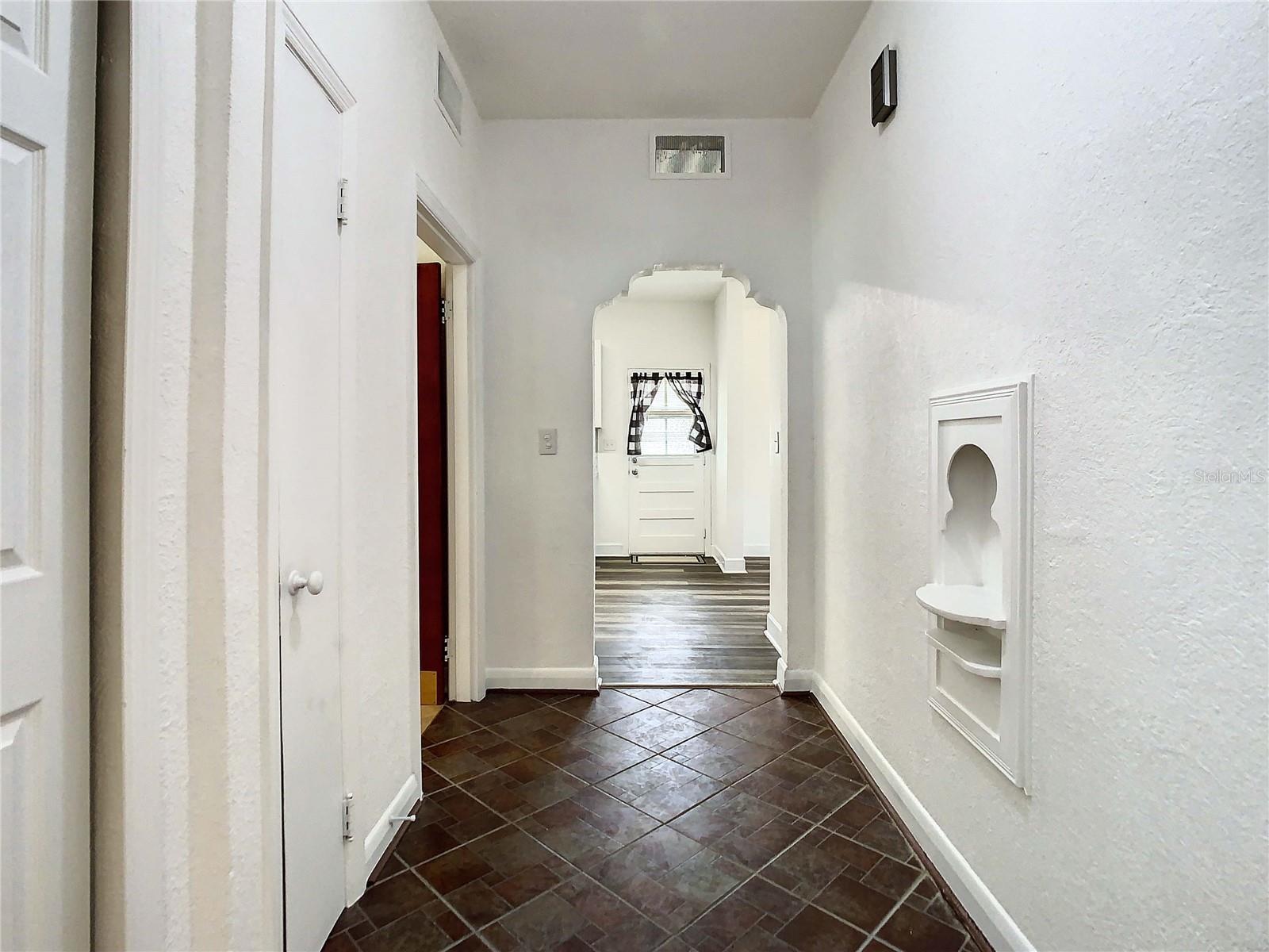 2211 Durham St Property Photo 31