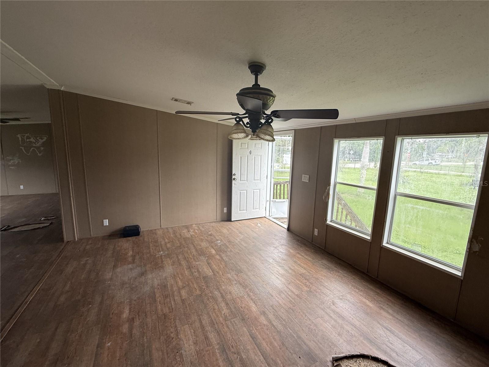 2216 Harris Rd Property Photo 4