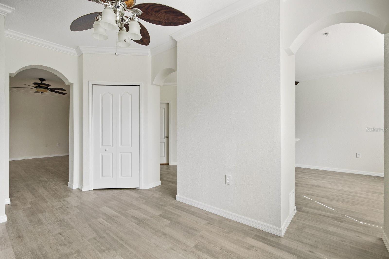 2725 Via Cipriani #714b Property Photo 9