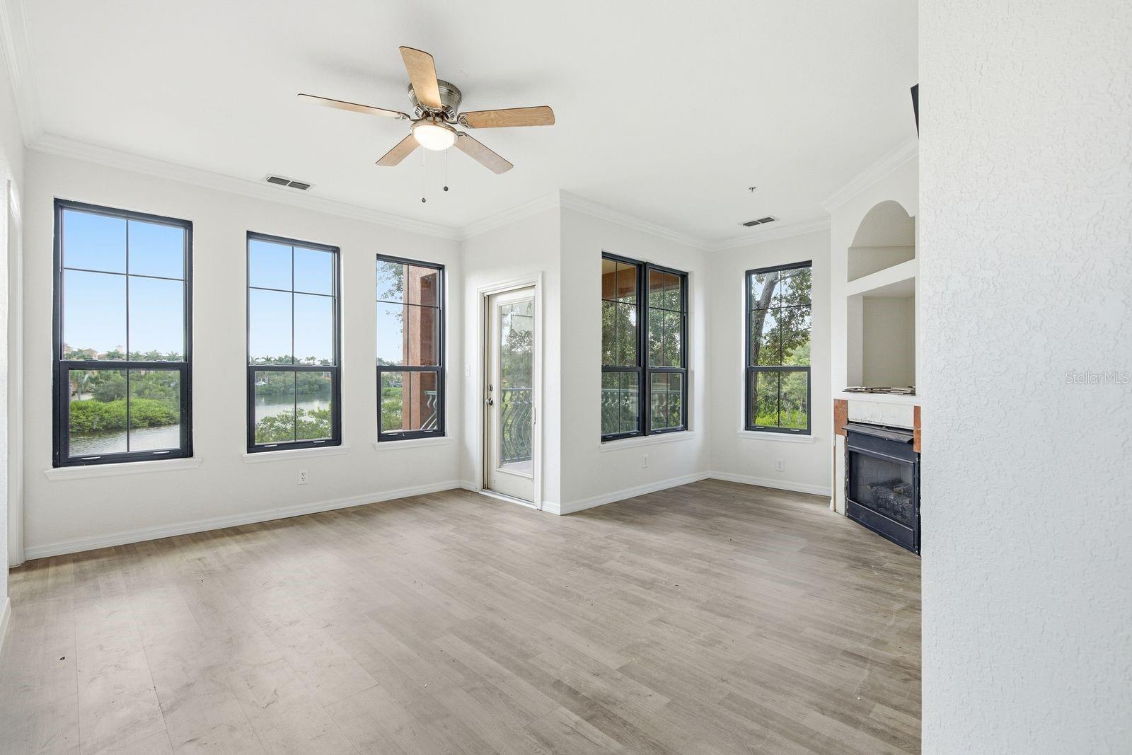 2725 Via Cipriani #714b Property Photo 12
