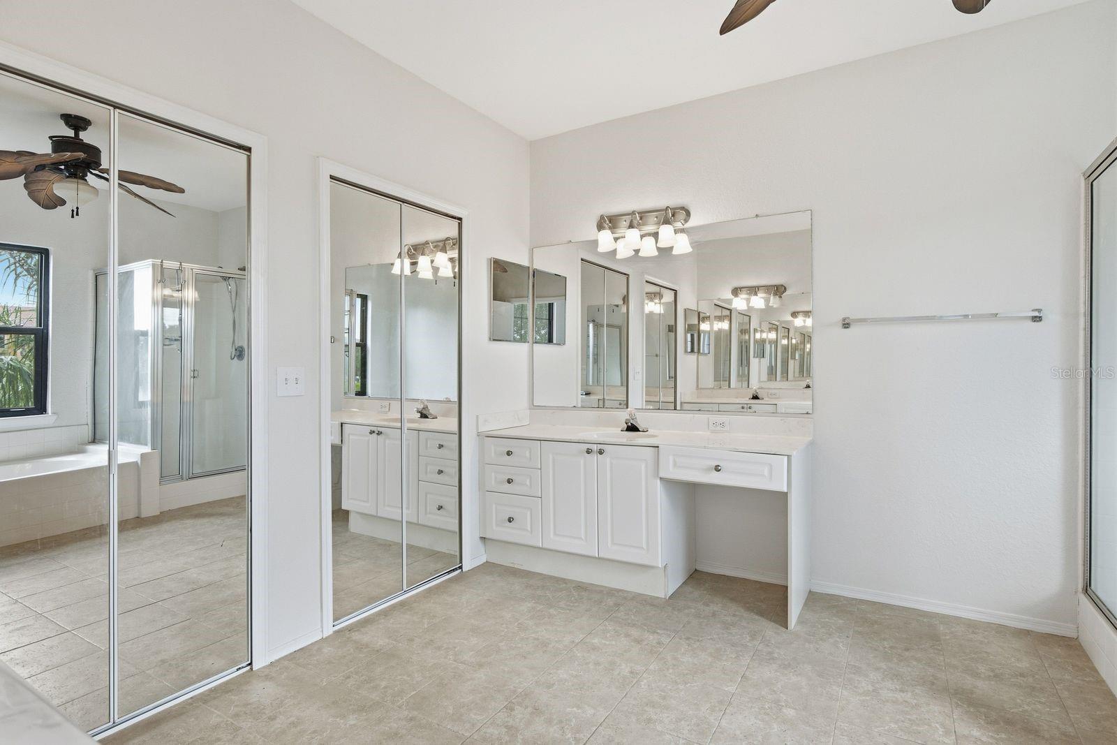 2725 Via Cipriani #714b Property Photo 15