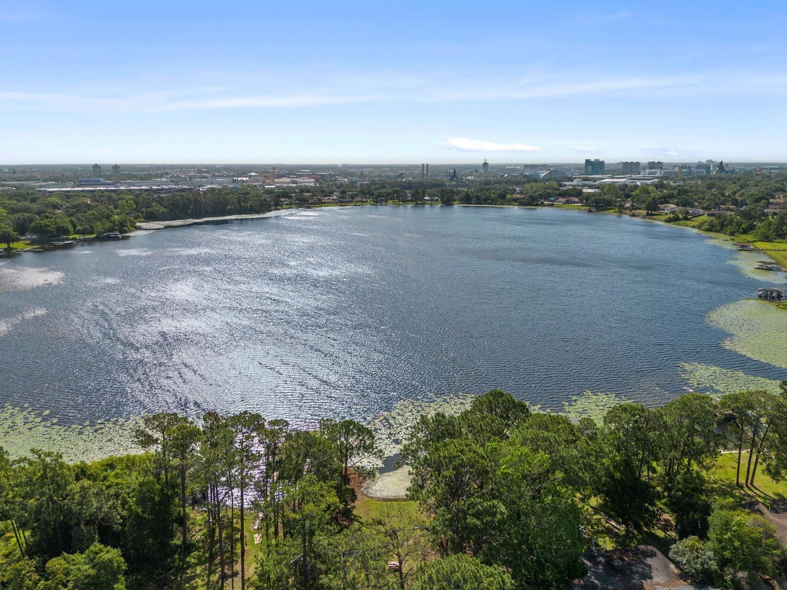 7470 Lake Marsha Dr Property Photo 12