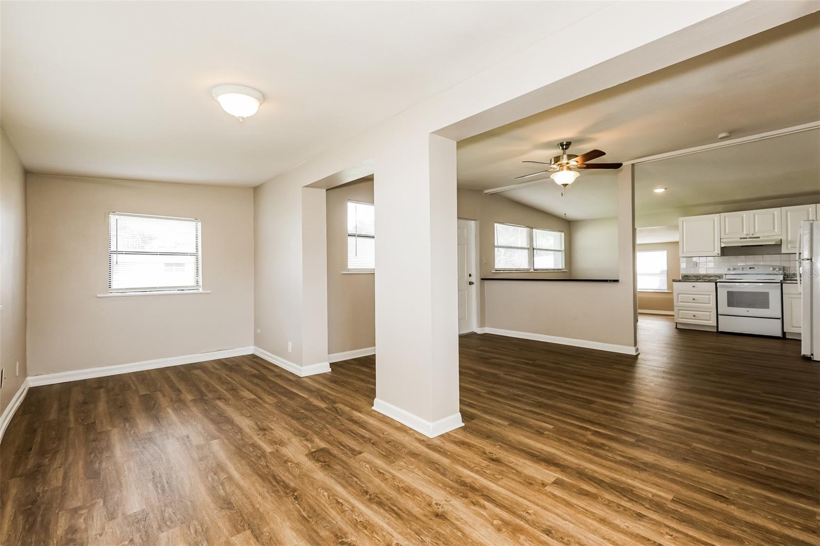 1311 Warrington Way Property Photo 8