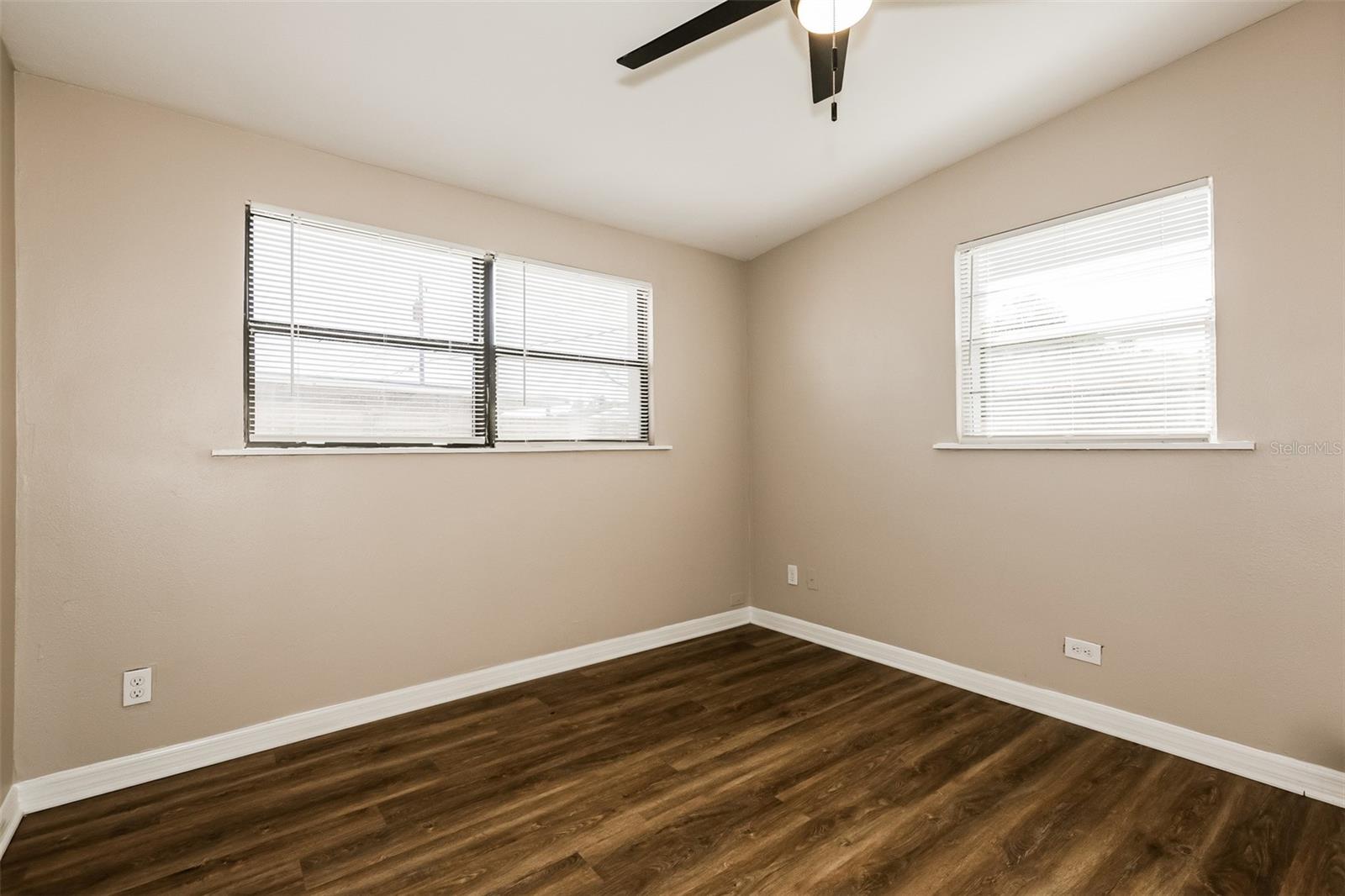 1311 Warrington Way Property Photo 10