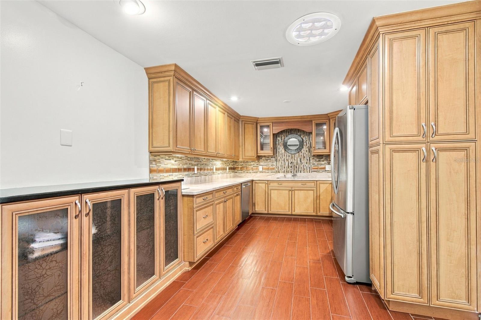 2254 Heron Cir Property Photo 15