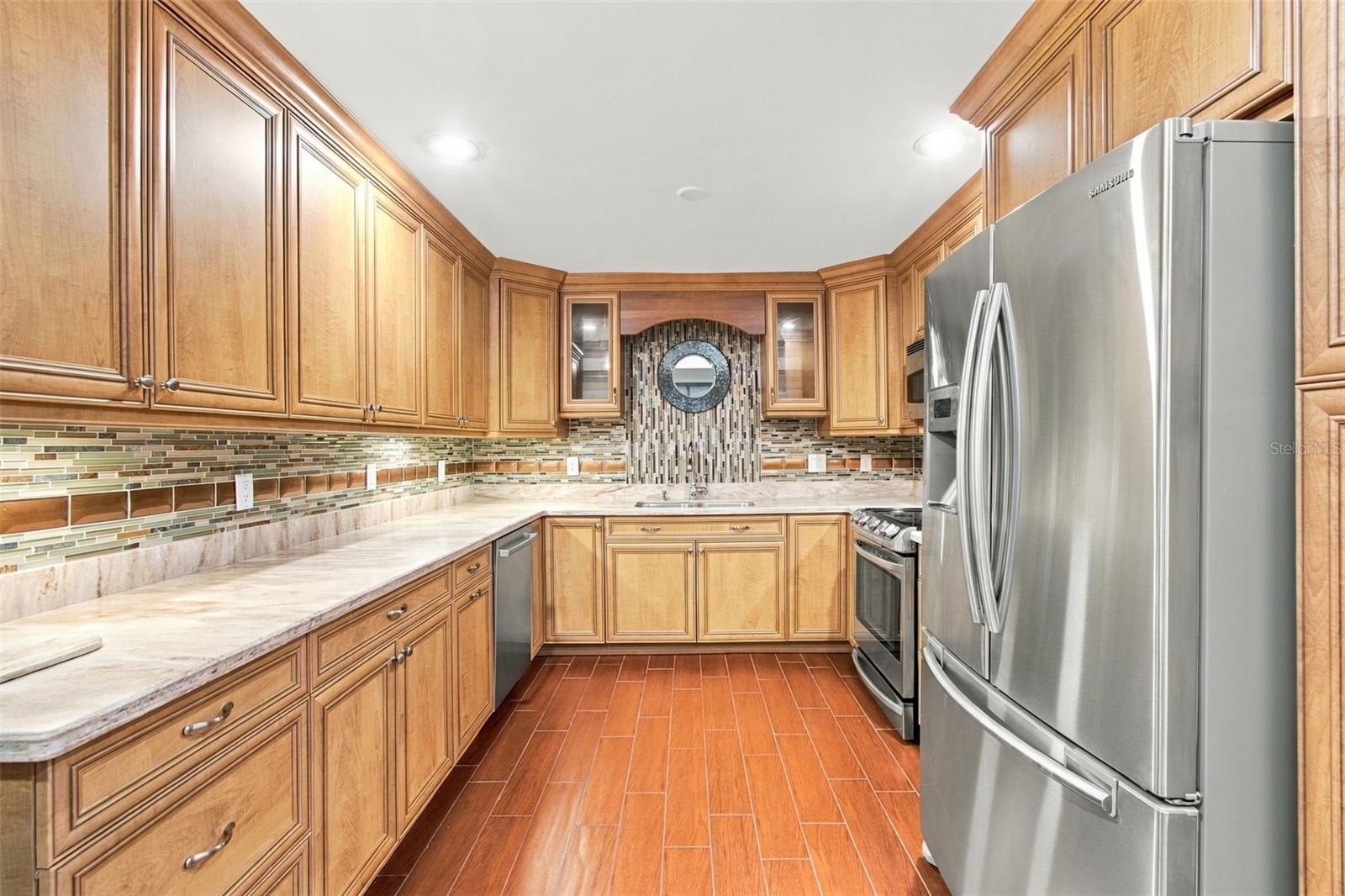 2254 Heron Cir Property Photo 16