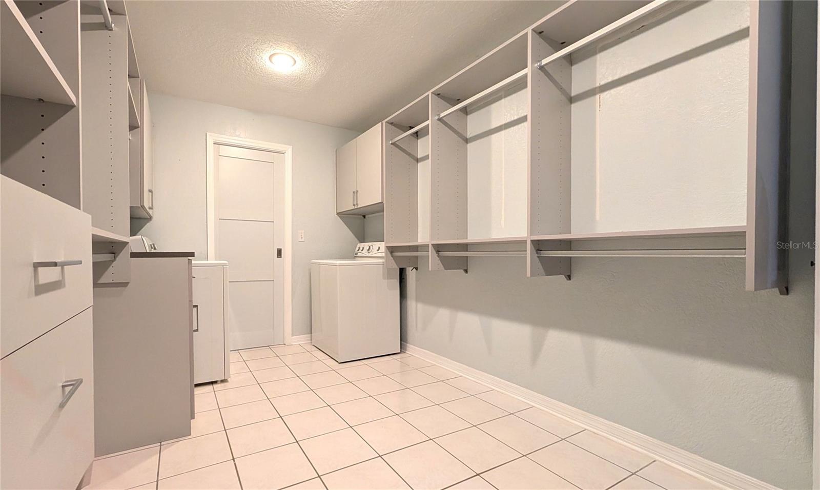 2254 Heron Cir Property Photo 34