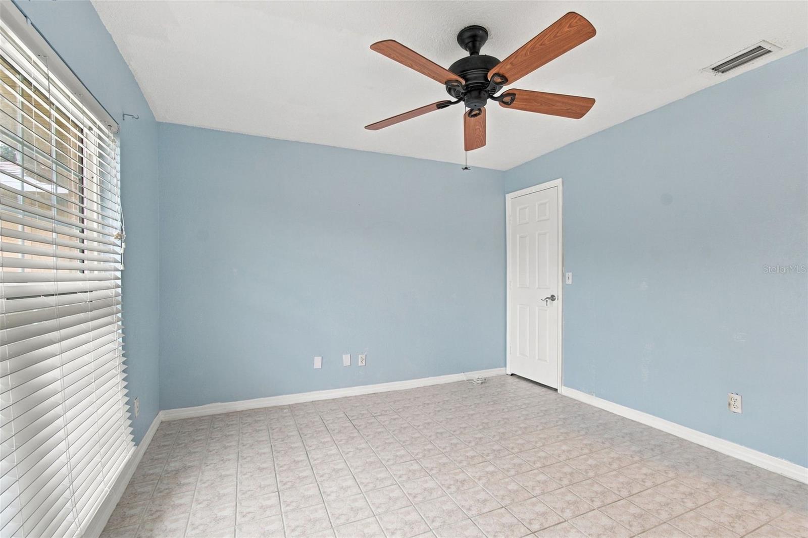 2254 Heron Cir Property Photo 38