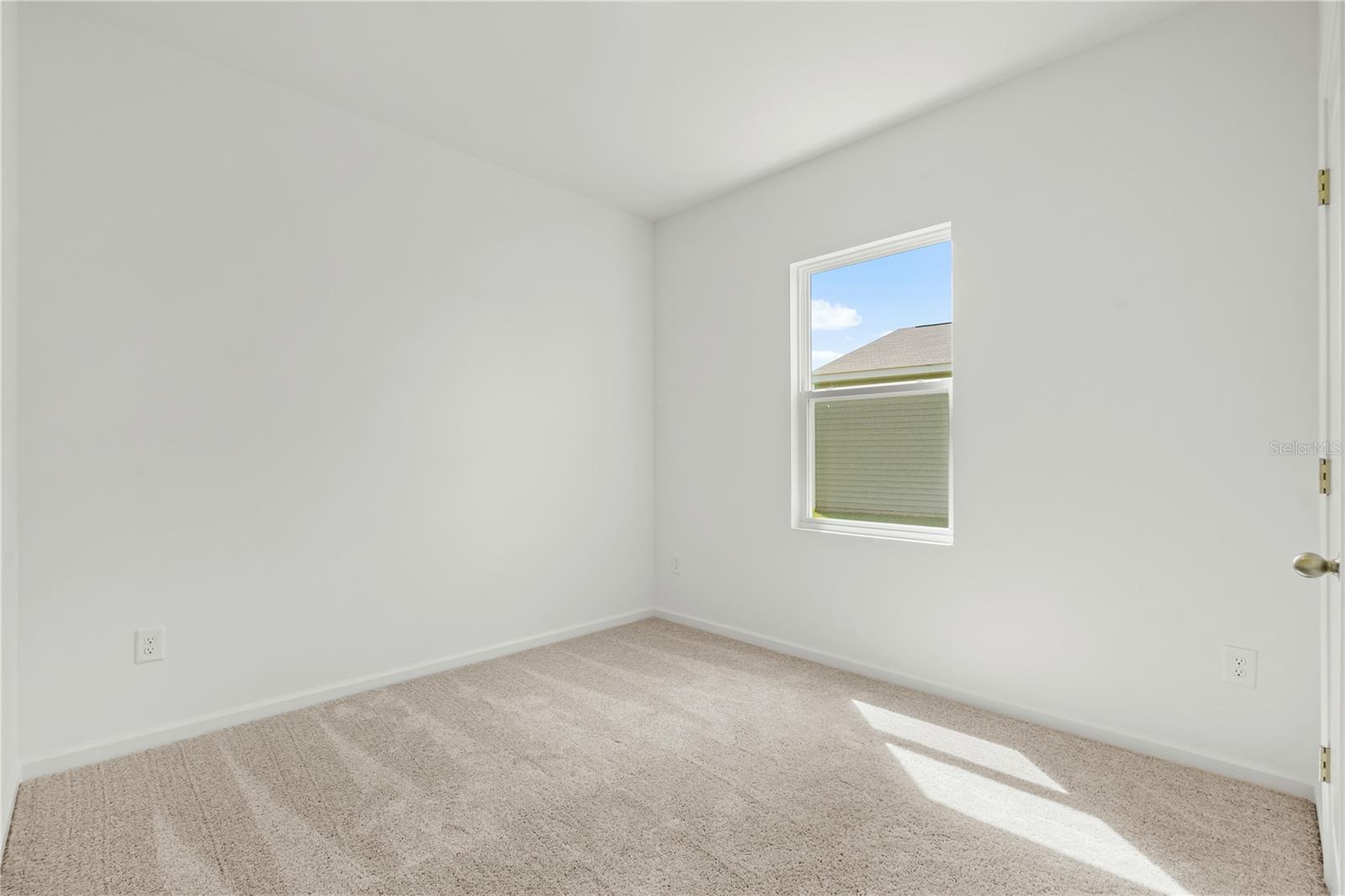 10854 Curving Creek Loop Property Photo 3