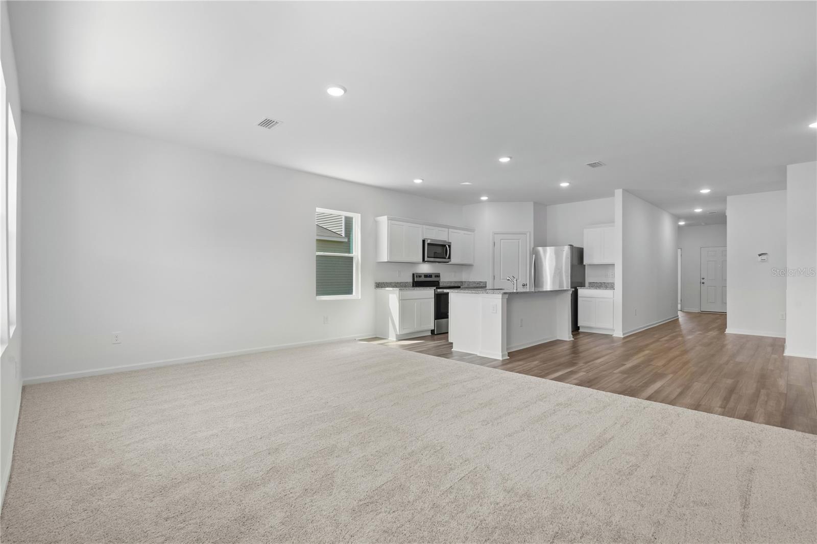 10854 Curving Creek Loop Property Photo 11