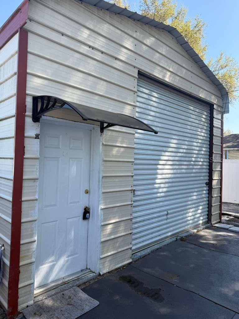 4115 W Comanche Ave Property Photo 4