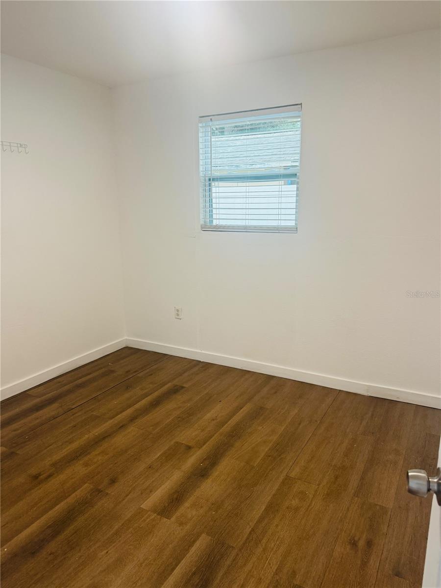 4115 W Comanche Ave Property Photo 7