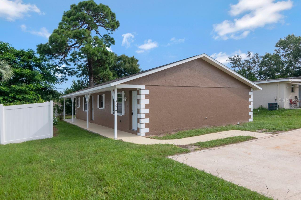 5374/5376 SCHOOL RD Property Photo 1
