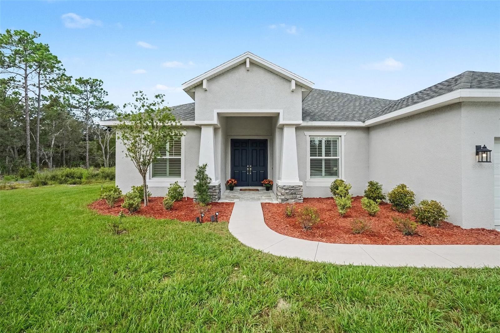 18117 Parakeet Rd Property Photo 3