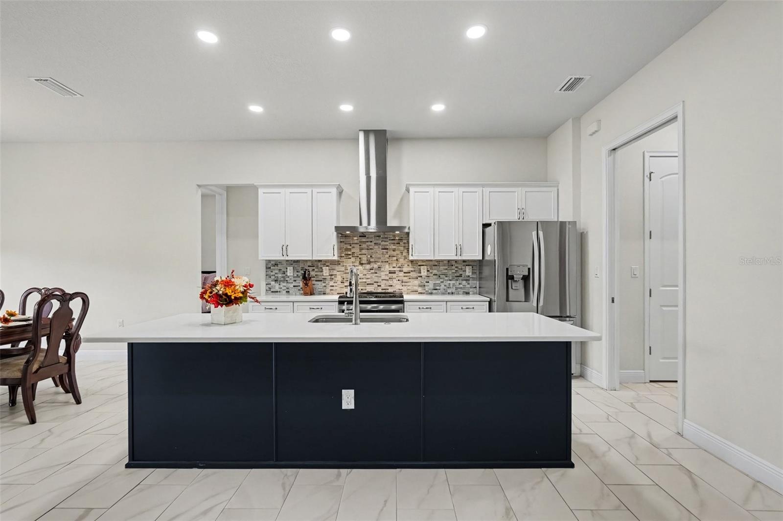 18117 Parakeet Rd Property Photo 13