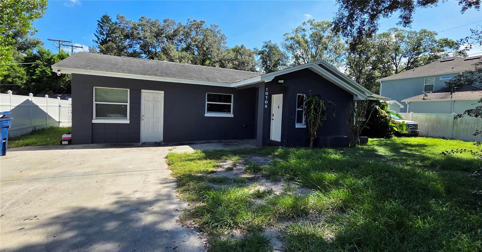 TB8551203 Property Photo 1