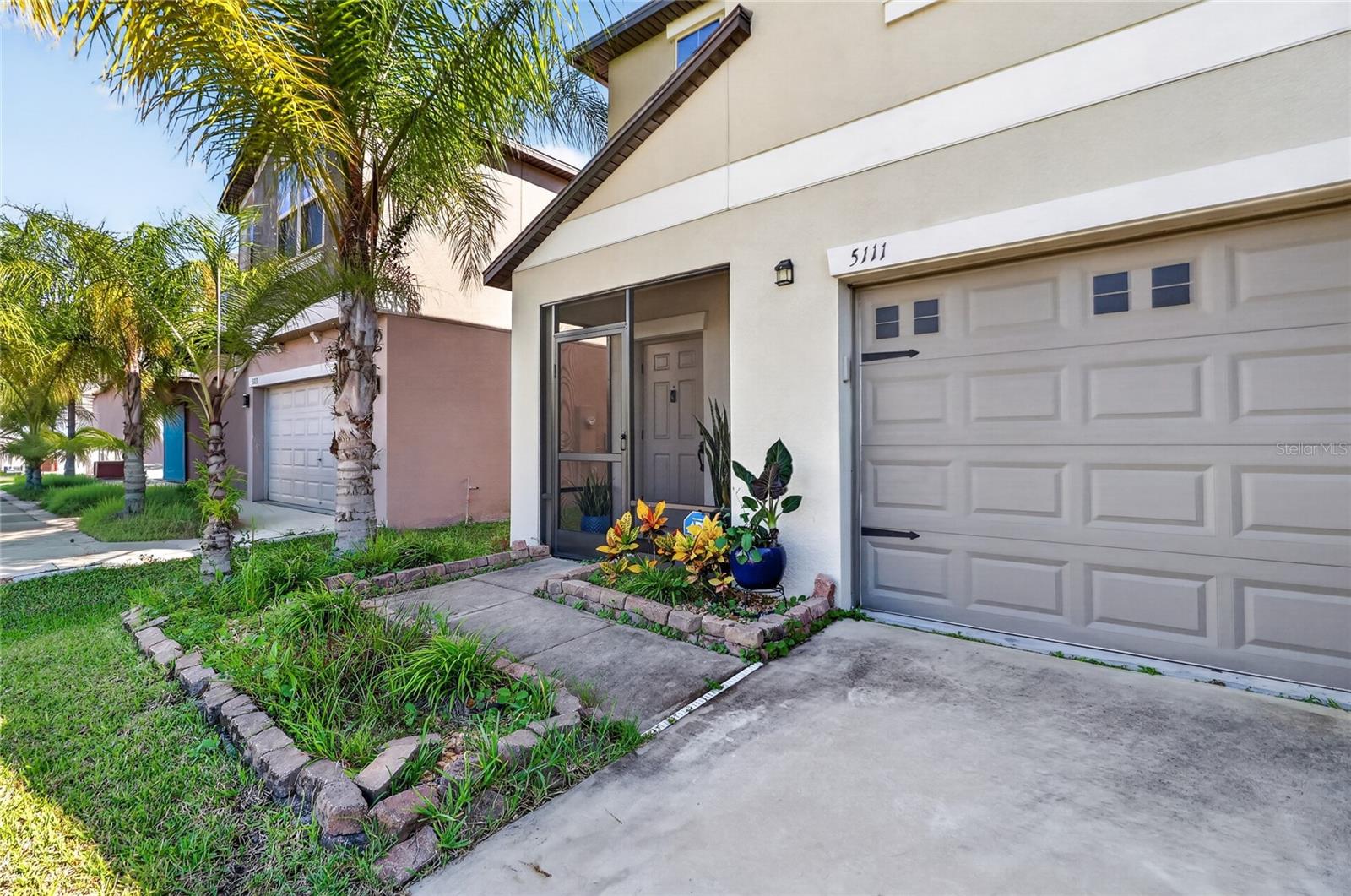 5111 White Chicory Dr Property Photo 4