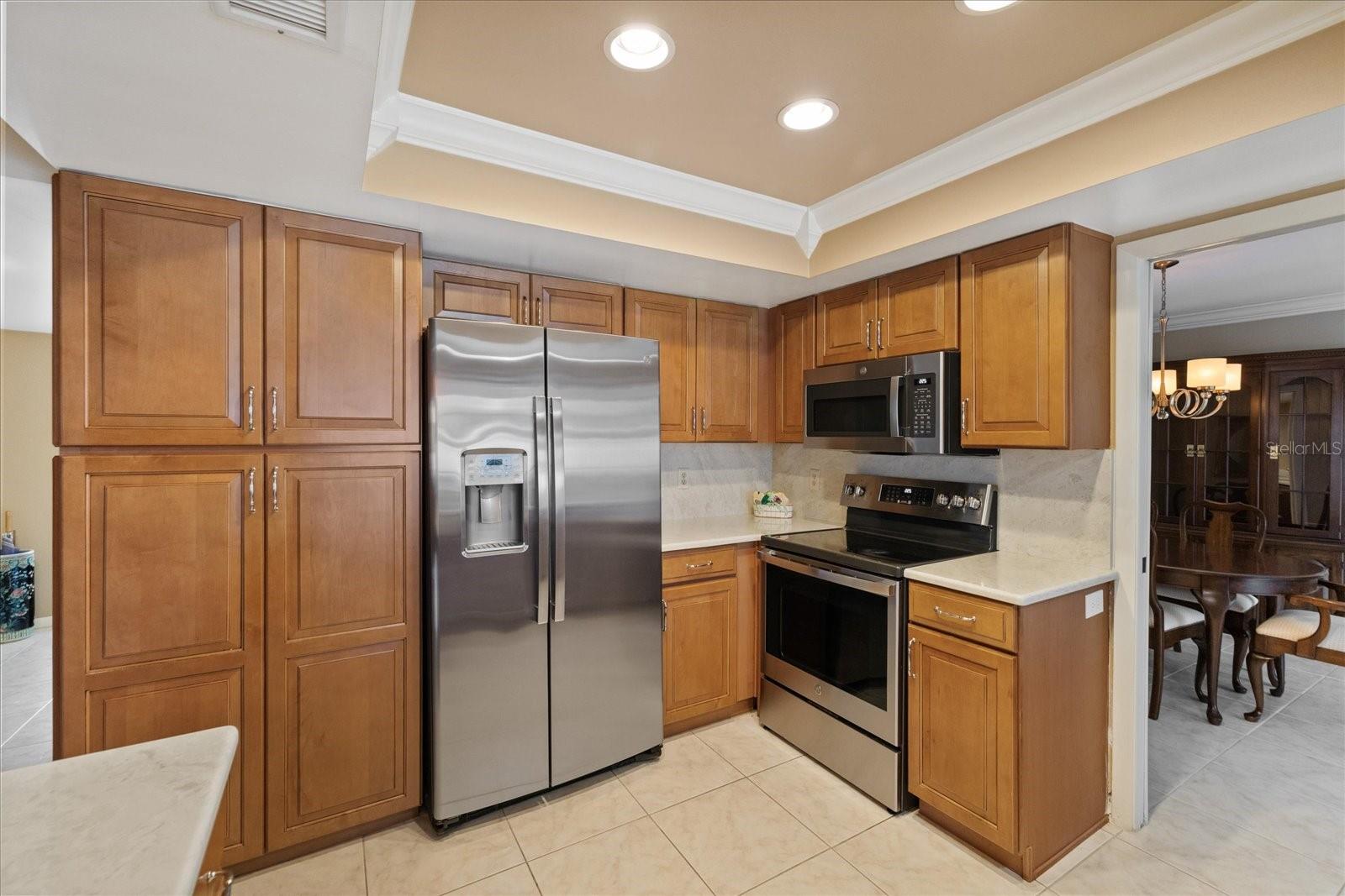 3104 Bluffs Dr Property Photo 23