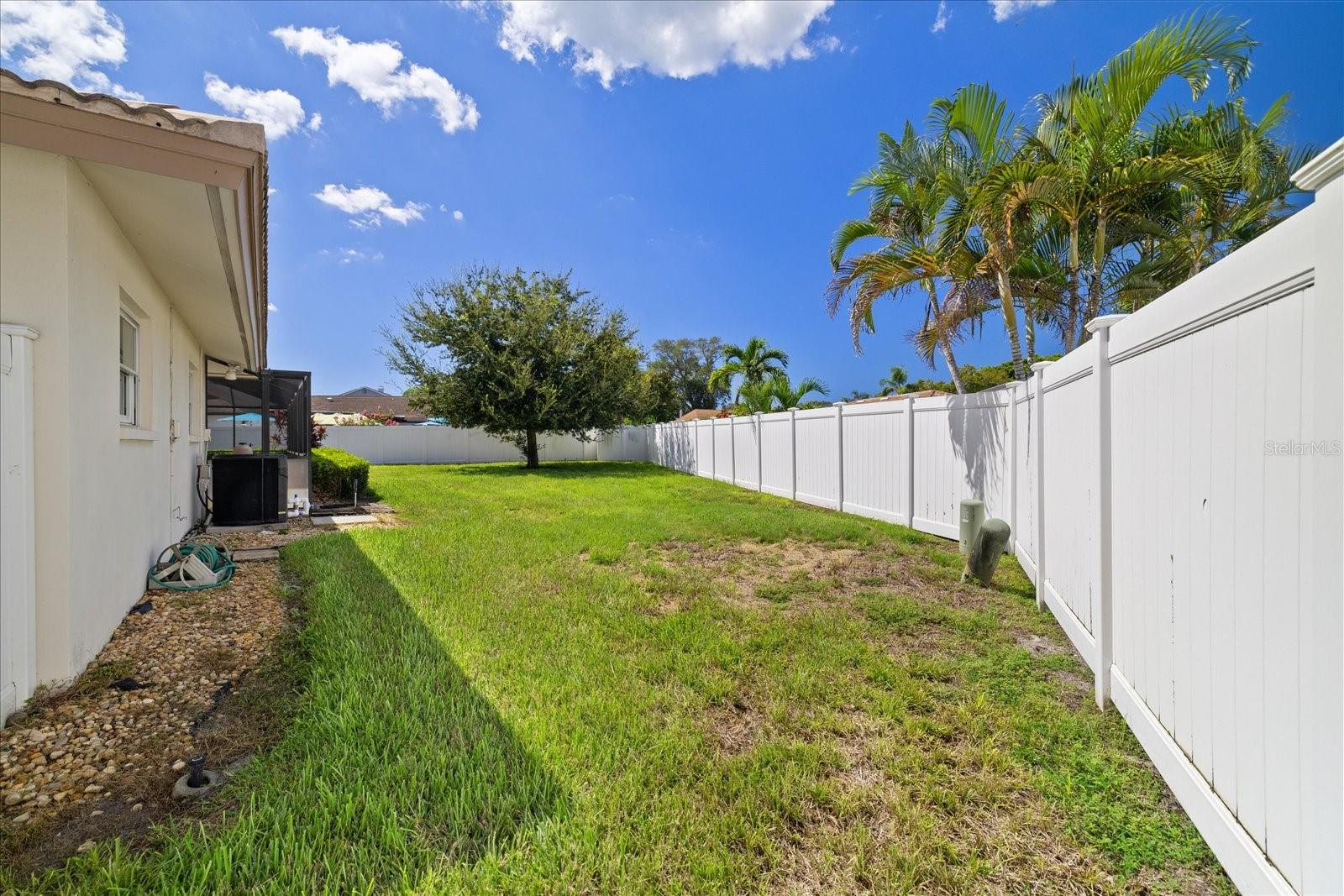 3104 Bluffs Dr Property Photo 51