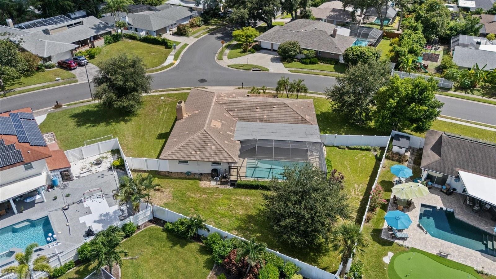 3104 Bluffs Dr Property Photo 59
