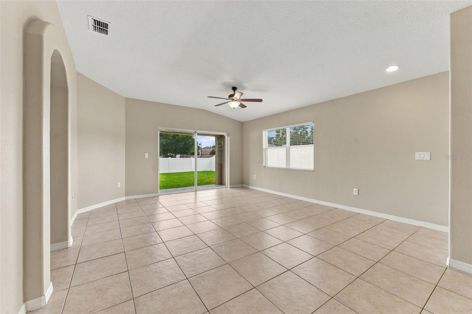 3320 Cardinal Feather Dr Property Photo 8