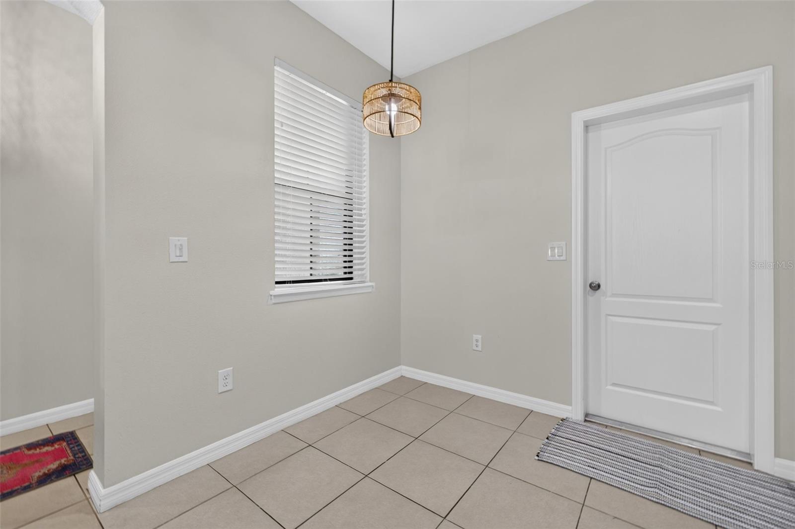 5155 Bay Isle Cir Property Photo 8