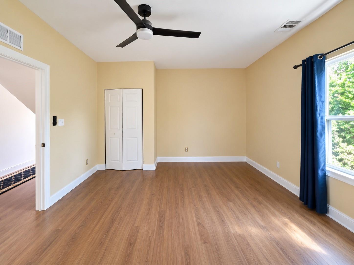 2610 W Cypress St Property Photo 5