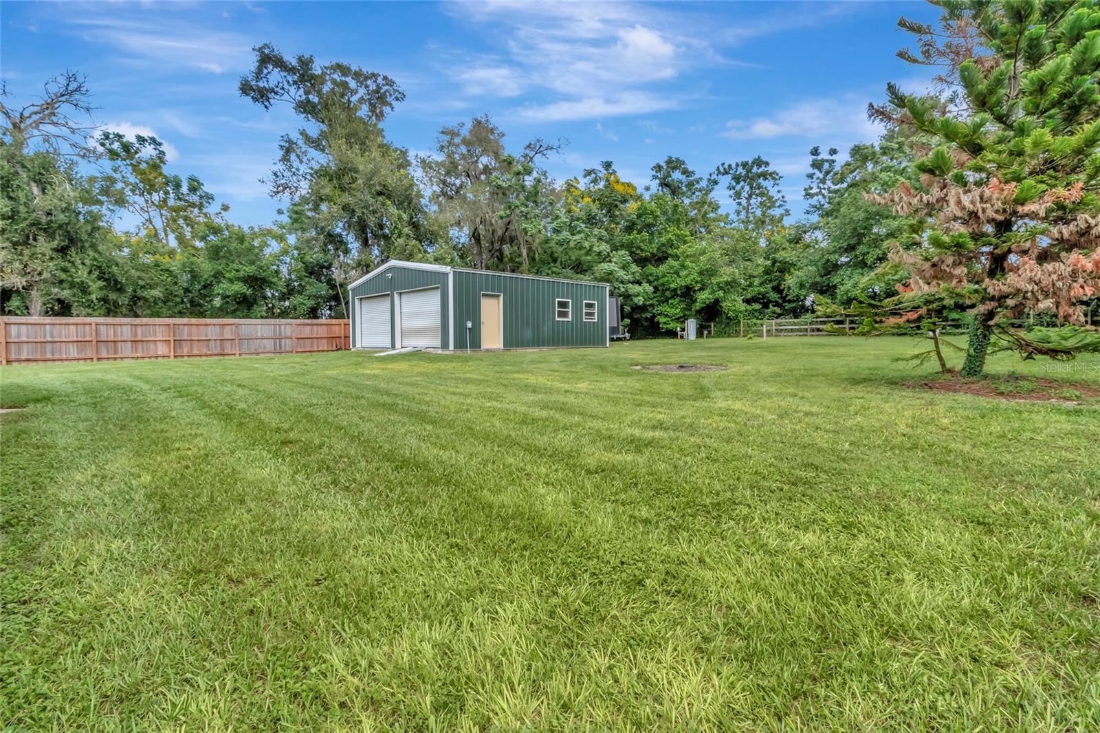 2923 Junction Rd Property Photo 4