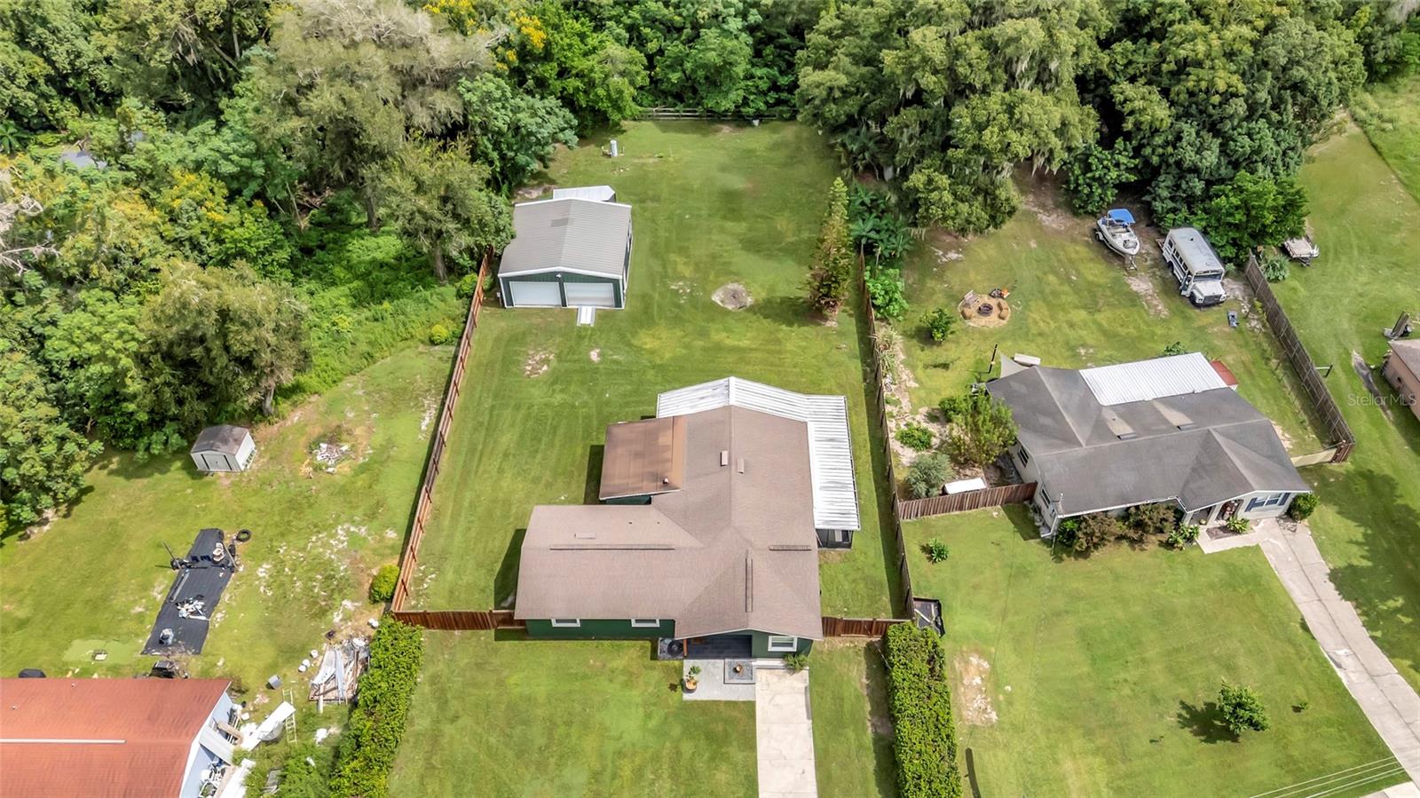 2923 Junction Rd Property Photo 5