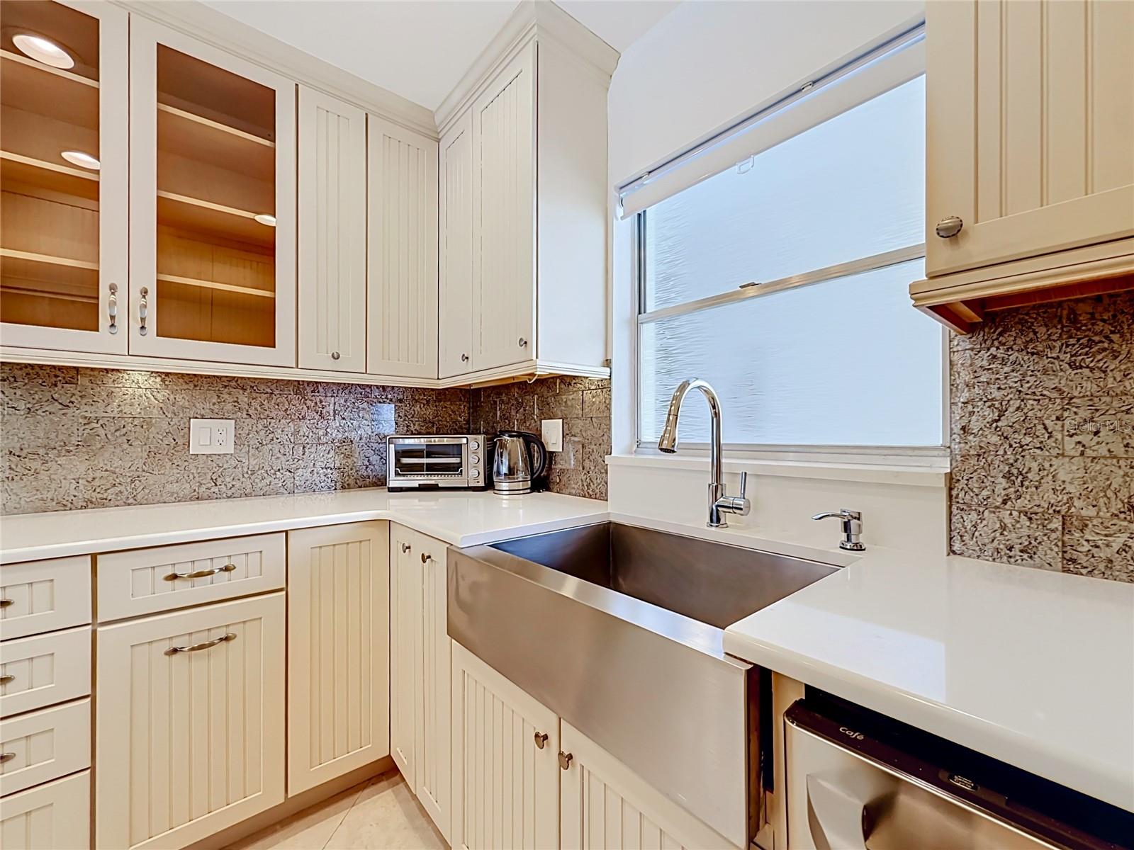 4950 Gulf Blvd #903 Property Photo 17