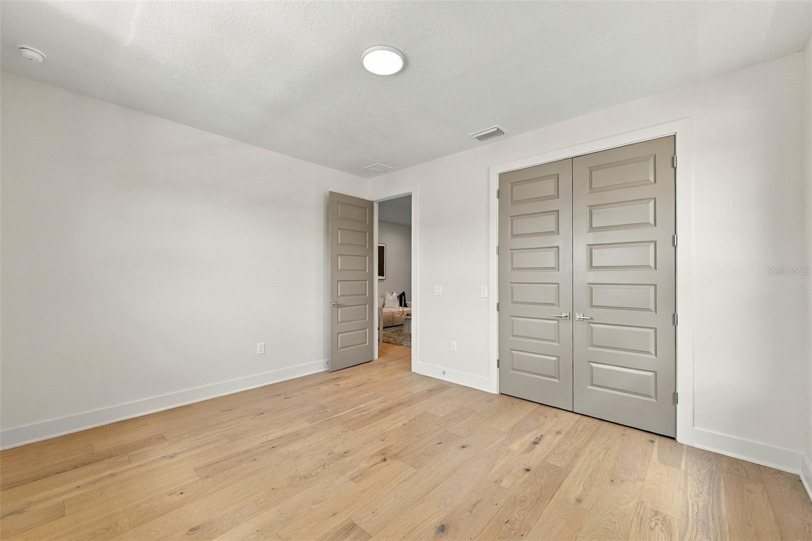 3203 W Wyoming Ave Property Photo 26