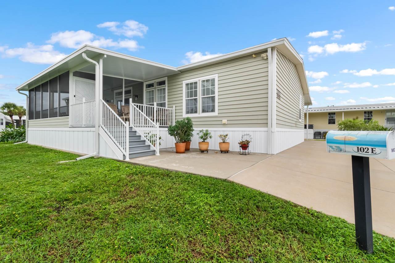 102 E Saint Lucia Loop Property Photo 1