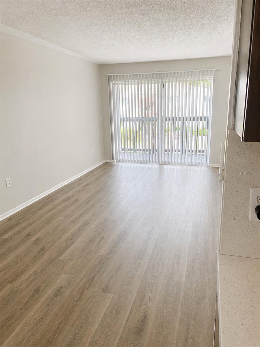 1695 Lee Rd #c206 Property Photo 4