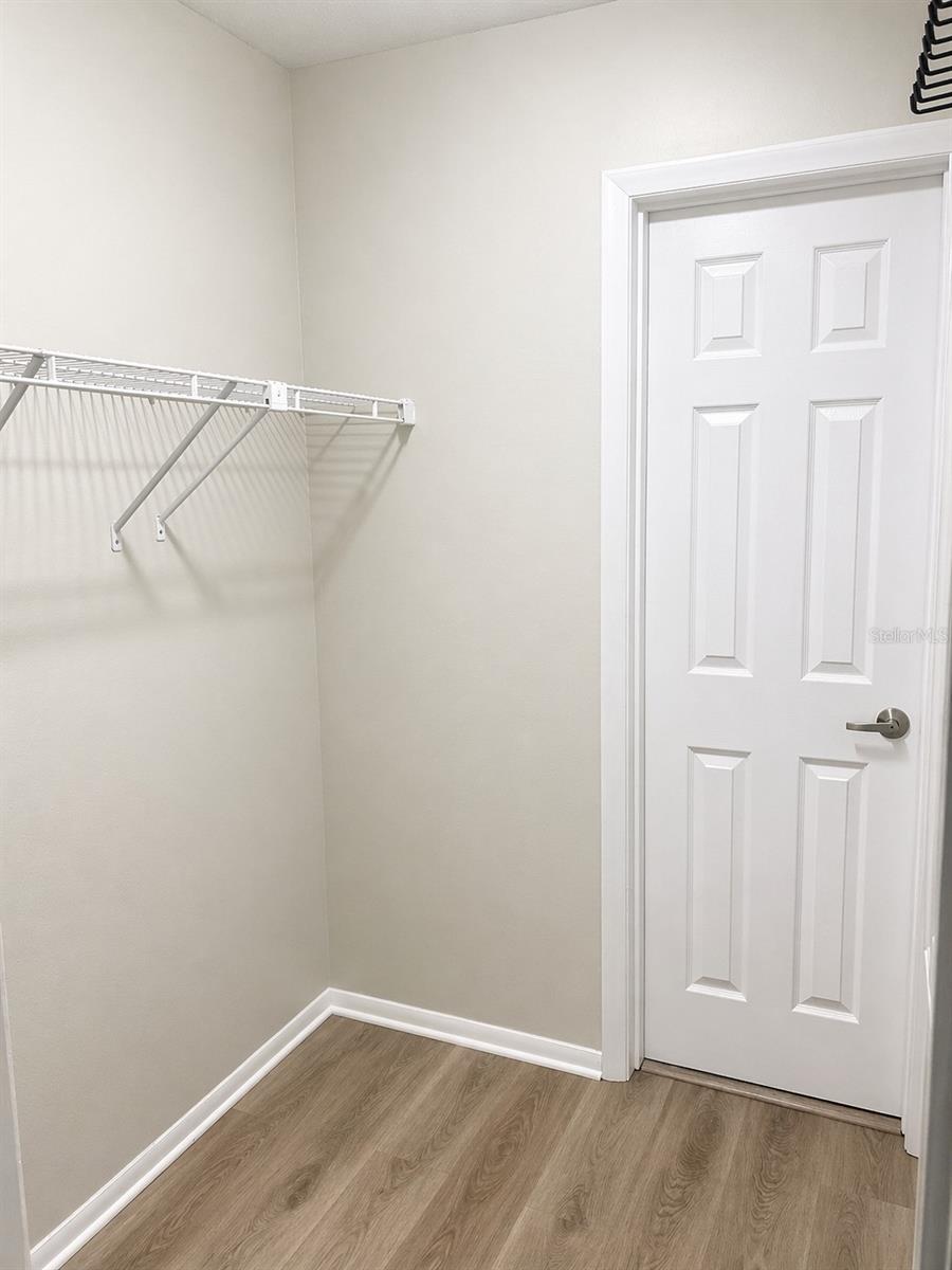 1695 Lee Rd #c206 Property Photo 11