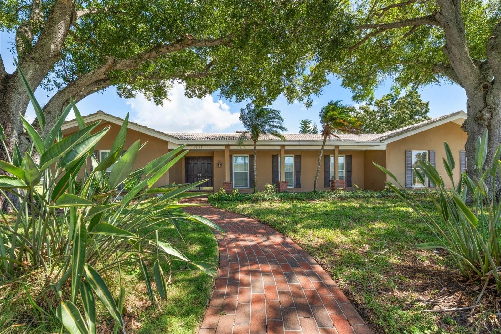 1641 Sherbrook Rd Property Photo 33