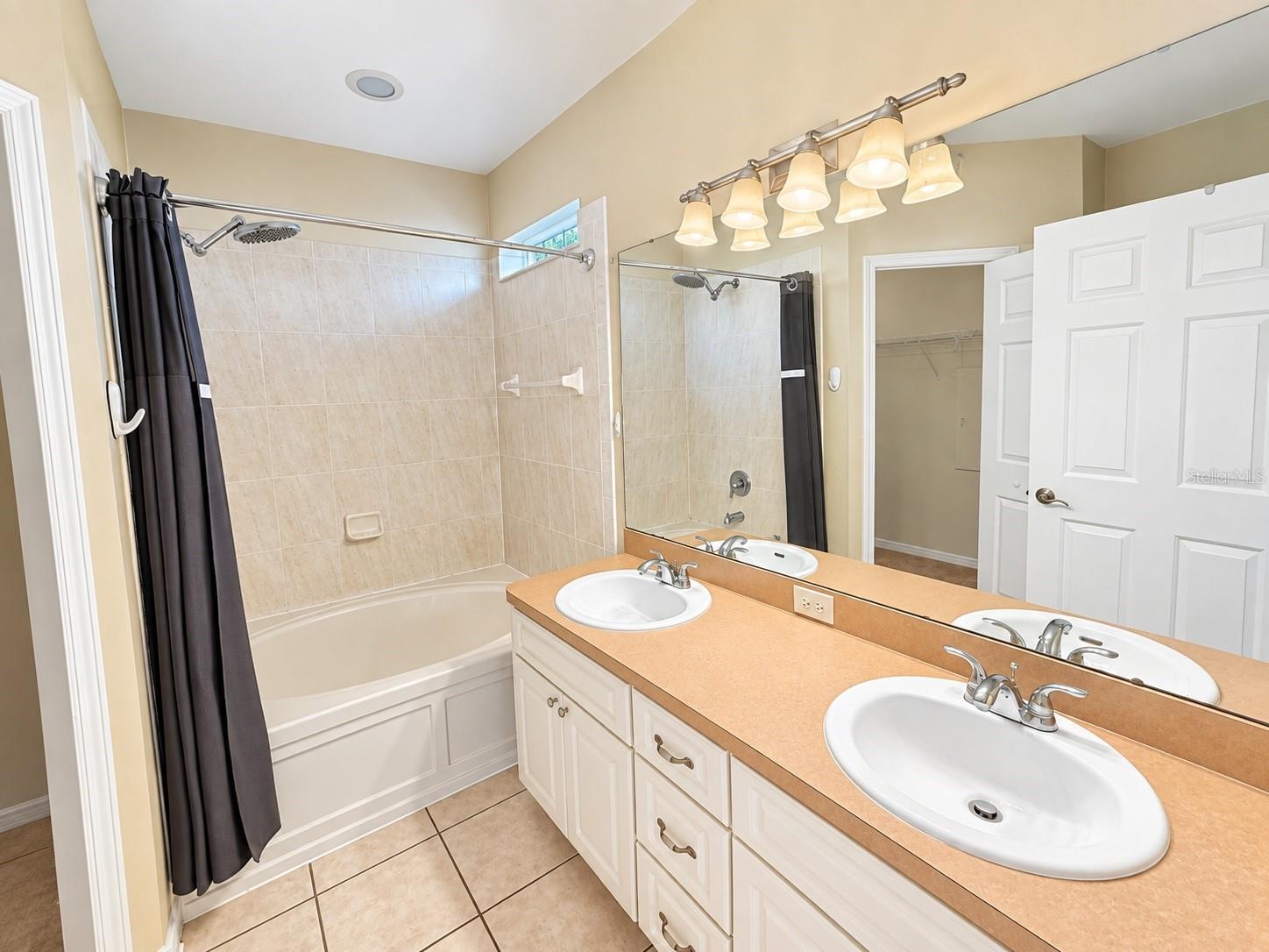 6509 Bridgecrest Dr Property Photo 8