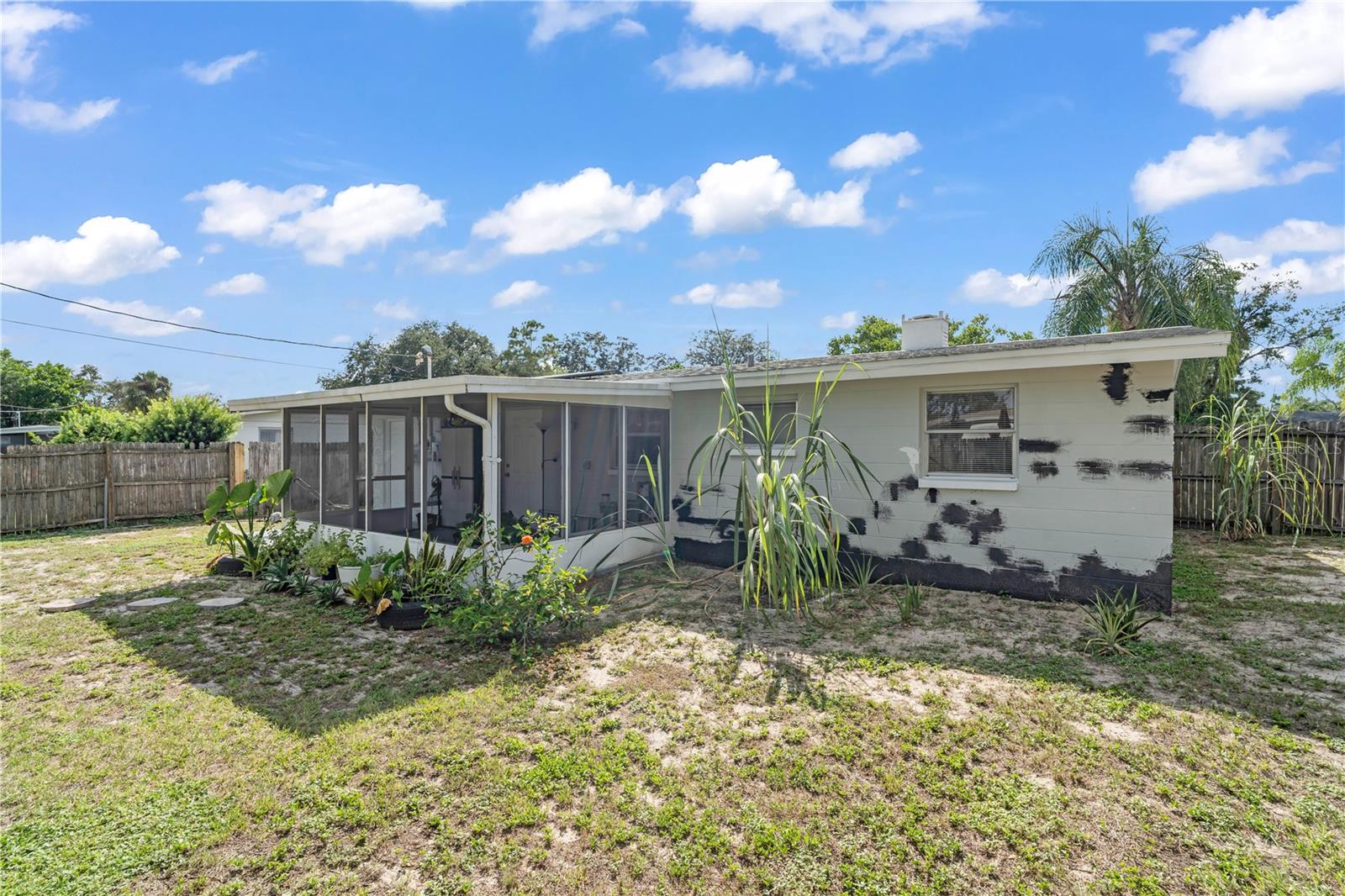 1400 Jennings Dr Property Photo 23