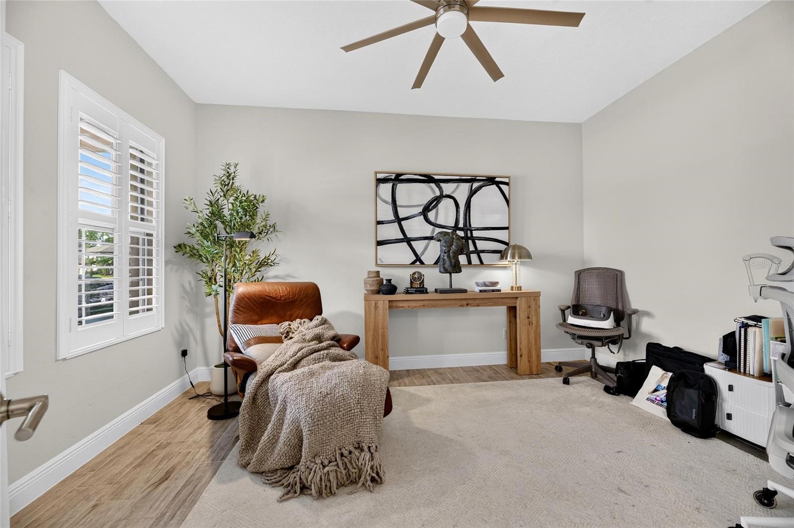 9125 Warm Springs Cir Property Photo 11