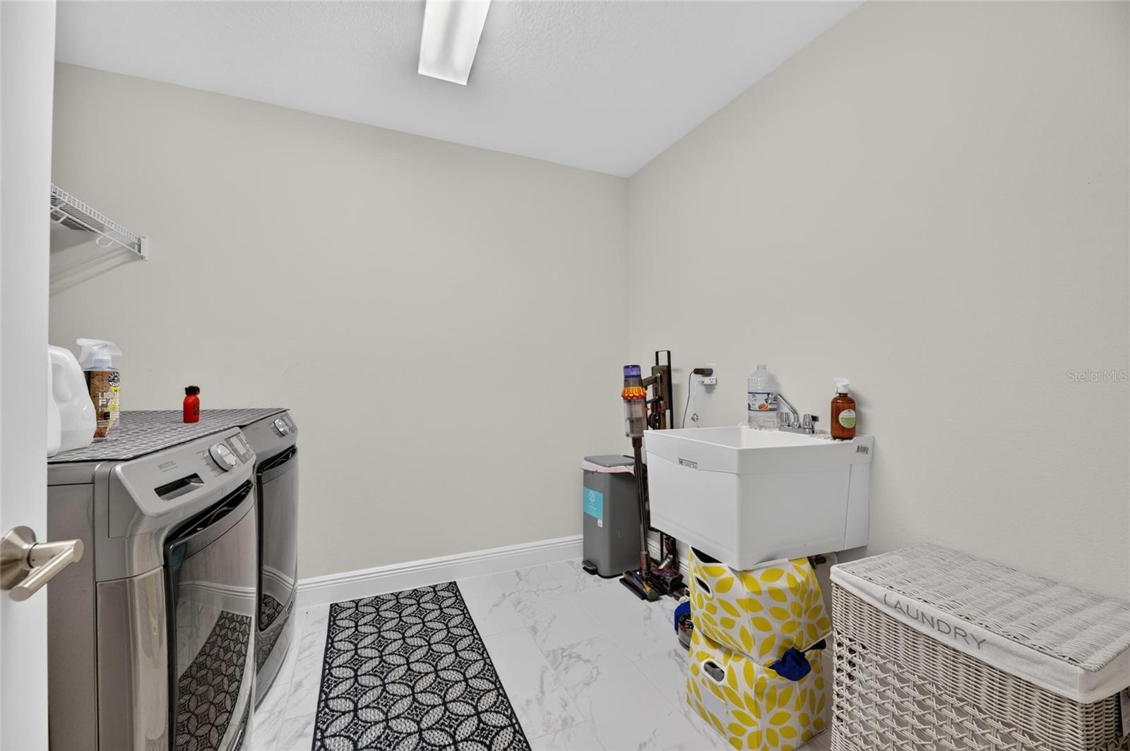 9125 Warm Springs Cir Property Photo 43